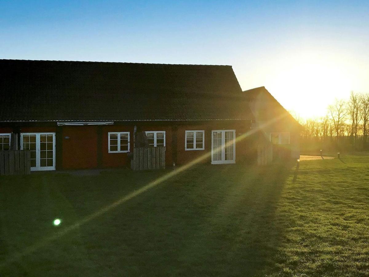 5 Person Holiday Home In AÅkirkeby Exteriör bild